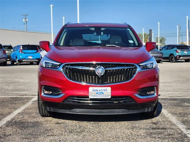 2020 buick enclave essence