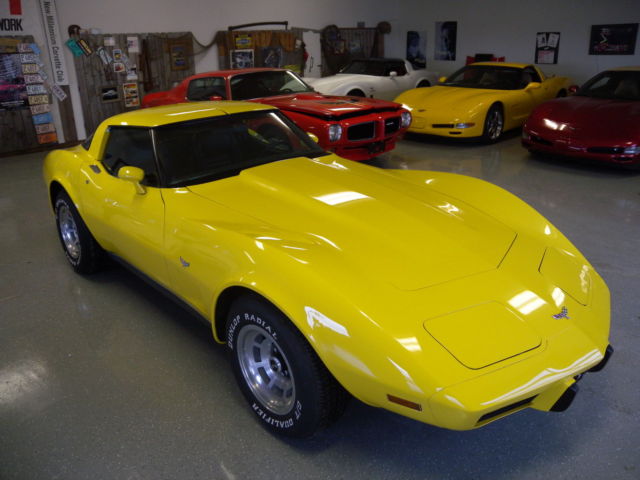1979 corvette 27,000 actual miles 1 owner!