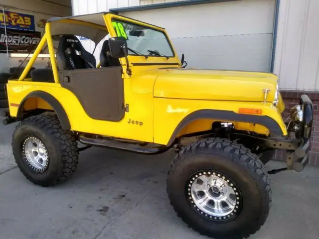 1978 cj-5 has a built 304 with a 4 speed