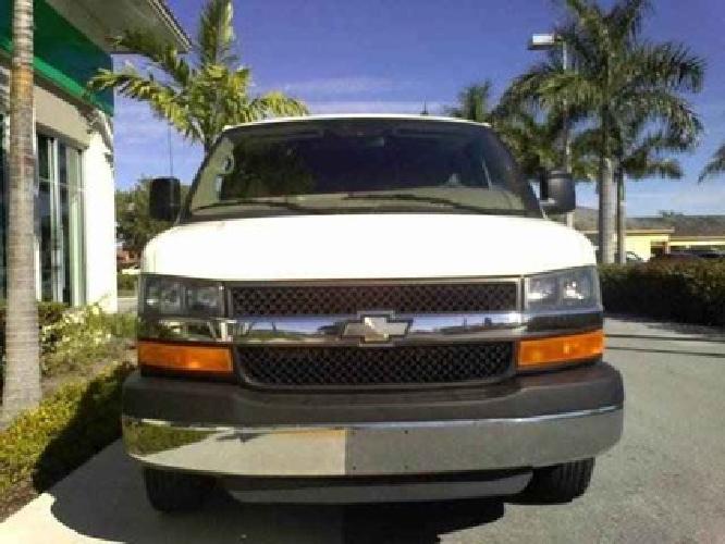 2011 chevrolet express 3500 passenger lt extended van 3d in fort myers, fl