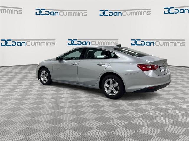 2022 chevrolet malibu 1ls