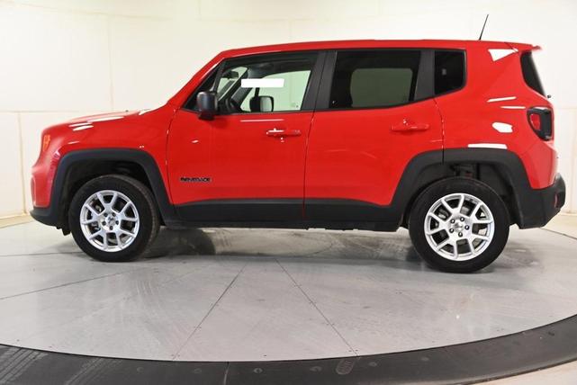 2023 jeep renegade latitude