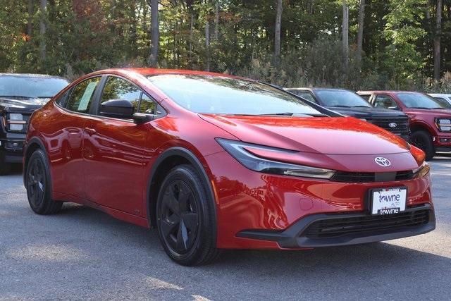 2024 toyota prius four