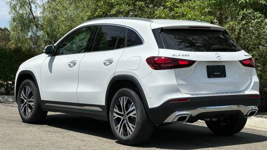 2025 Mercedes-Benz GLA