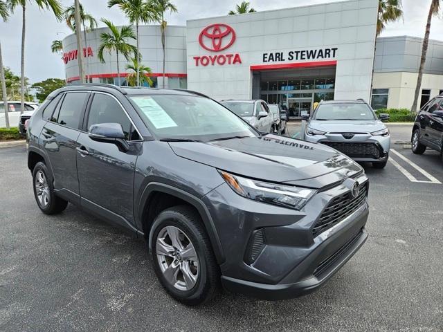 2023 toyota rav4 xle