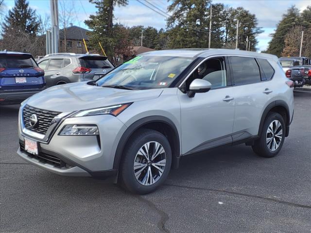 2021 nissan rogue sv