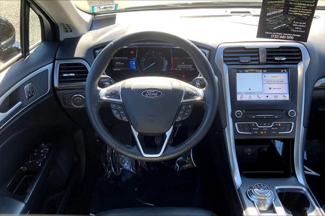 2017 ford fusion se