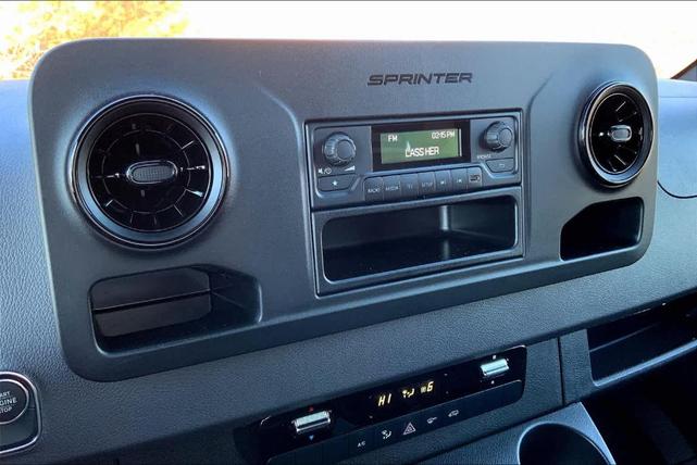 2024 mercedes-benz sprinter 2500 high roof