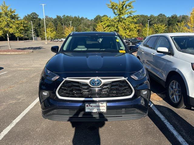 2022 toyota highlander hybrid xle
