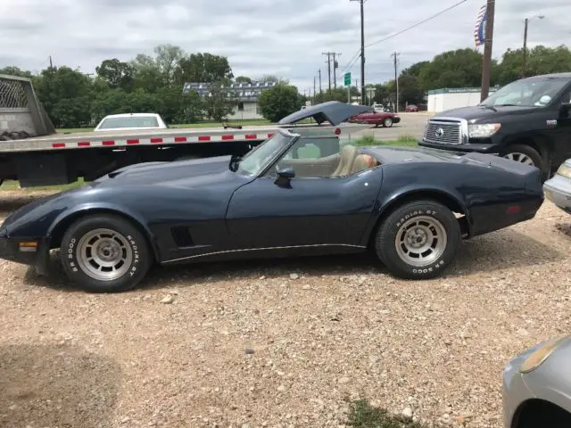 1981 chevrolet corvette convertible