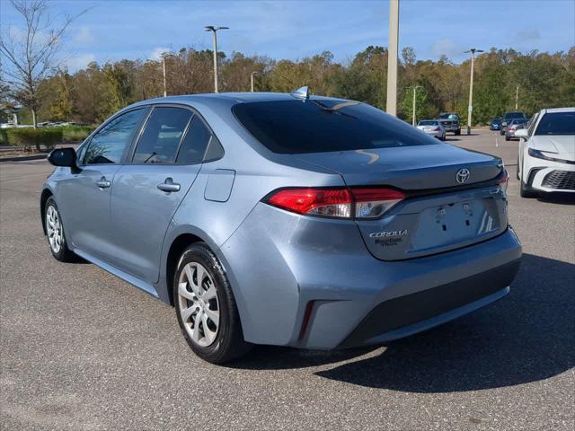 2022 toyota corolla le