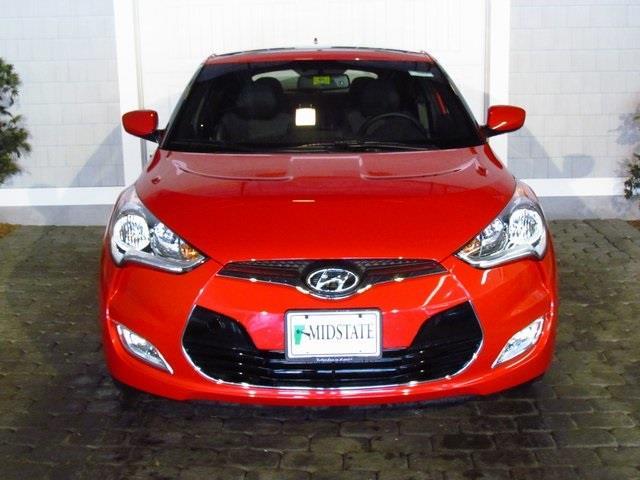 2016 hyundai veloster base 3dr coupe 6m w/yellow accent interior for sale in barre, vermont