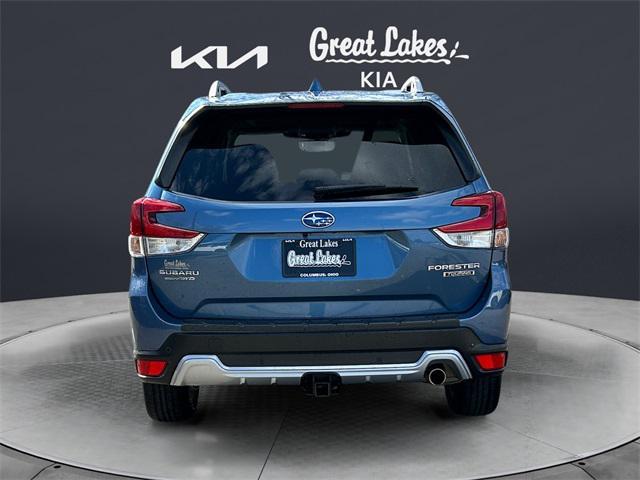 2022 subaru forester touring