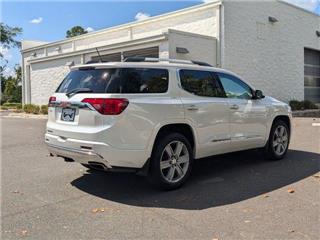 2017 GMC Acadia denali