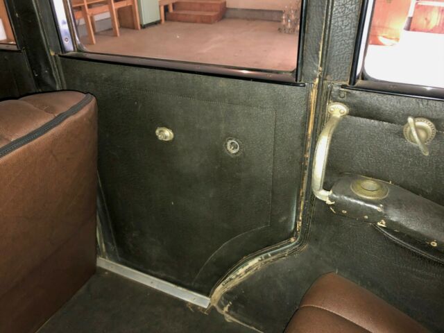 1927 / 1928 chrysler series 62 - 4 door sedan, well-kept in sf bay area garage