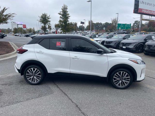2022 nissan kicks sv