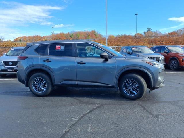 2022 nissan rogue s