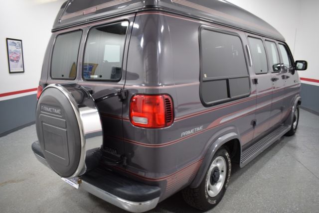 1994 dodge ram van primetime