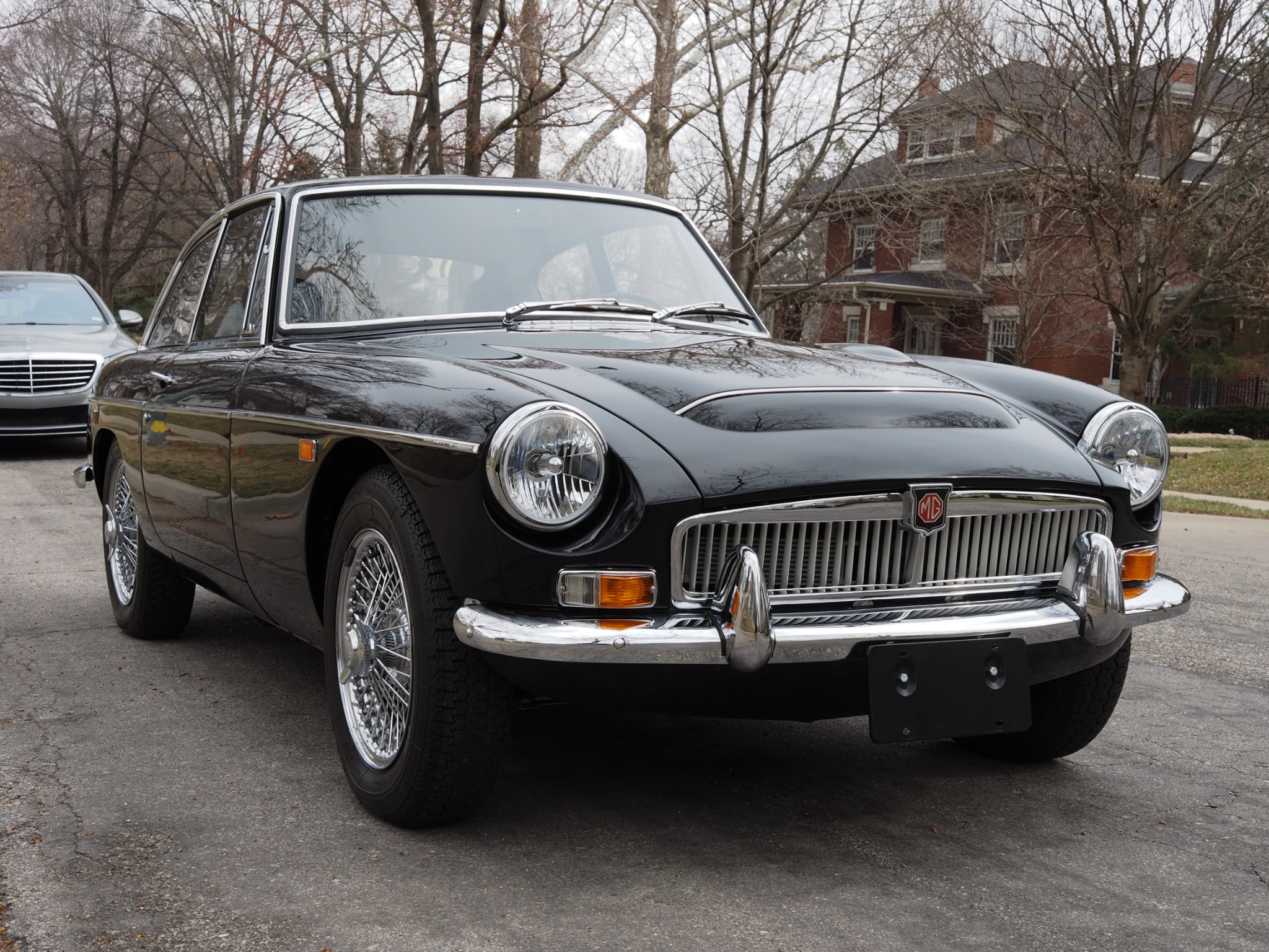 restored 1969 mgc gt