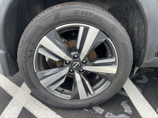 2023 nissan rogue sl