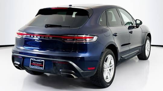 2022 Porsche Macan