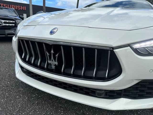 2019 maserati ghibli base
