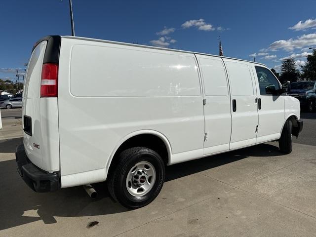 2022 gmc savana 2500 work van