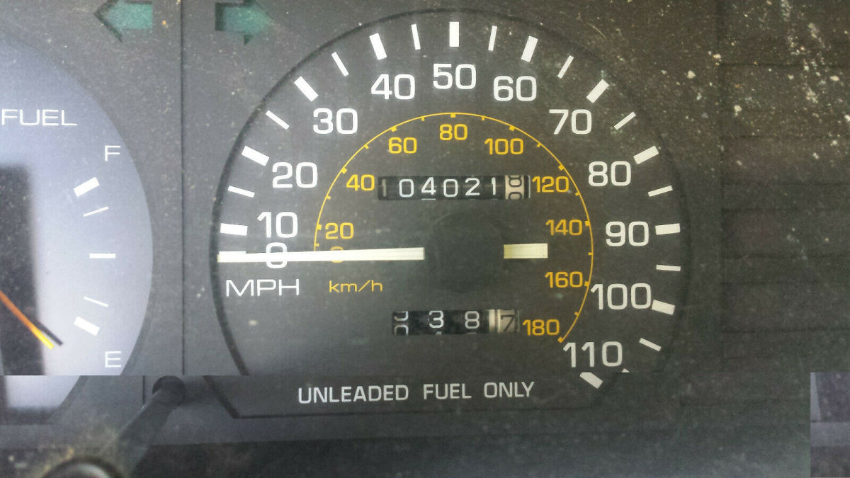 1985 toyota corolla 4door sedan
