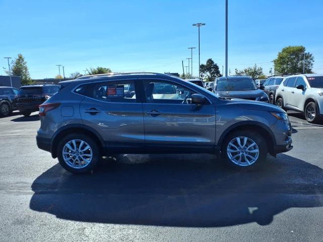 2022 nissan rogue sport sv