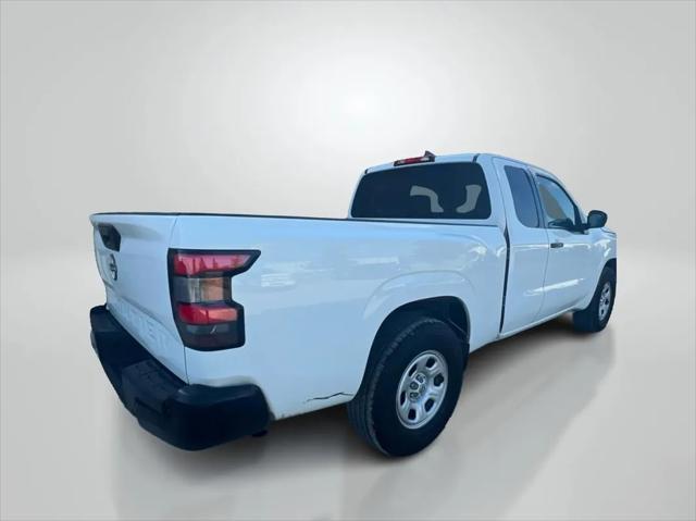 2022 nissan frontier s