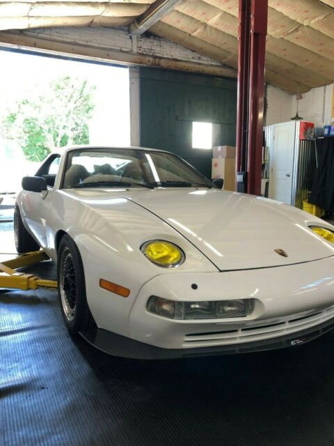 1984 porsche 928s - 3,142 original miles