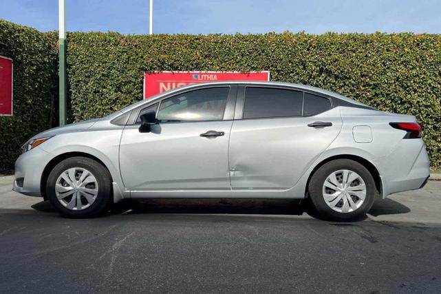 2024 nissan versa s