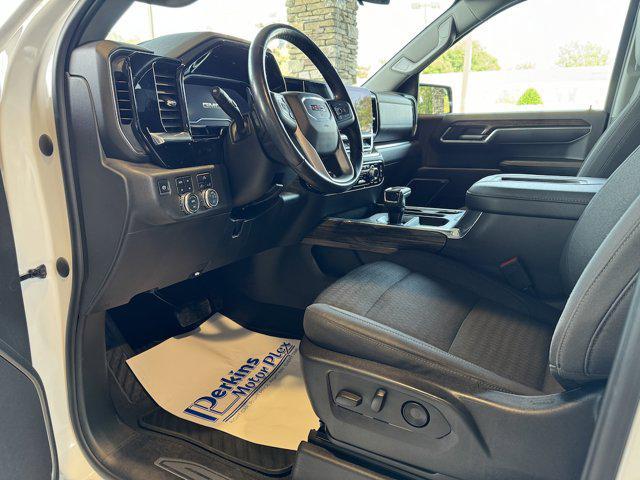 2022 gmc sierra 1500 elevation