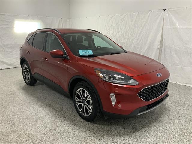2020 ford escape sel