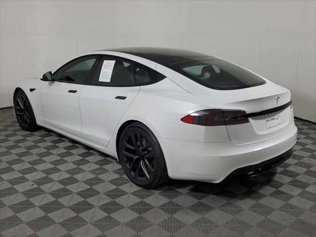 2022 tesla model s base