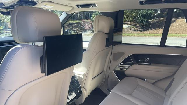 2024 land rover range rover p400 se swb