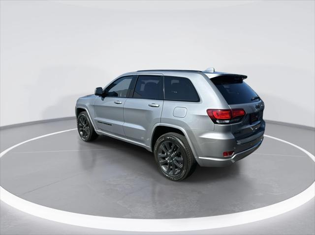2021 jeep grand cherokee laredo