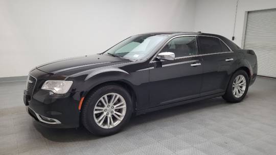 2017 Chrysler 300