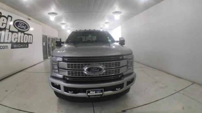 2017 ford f-250 super duty platinum 4x4 platinum 4dr crew cab 6.8 ft. sb pickup for sale in wichita, kansas