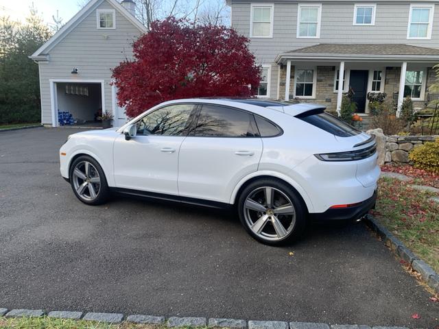 2024 porsche cayenne coupe awd