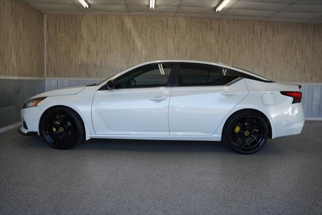2020 nissan altima sr fwd