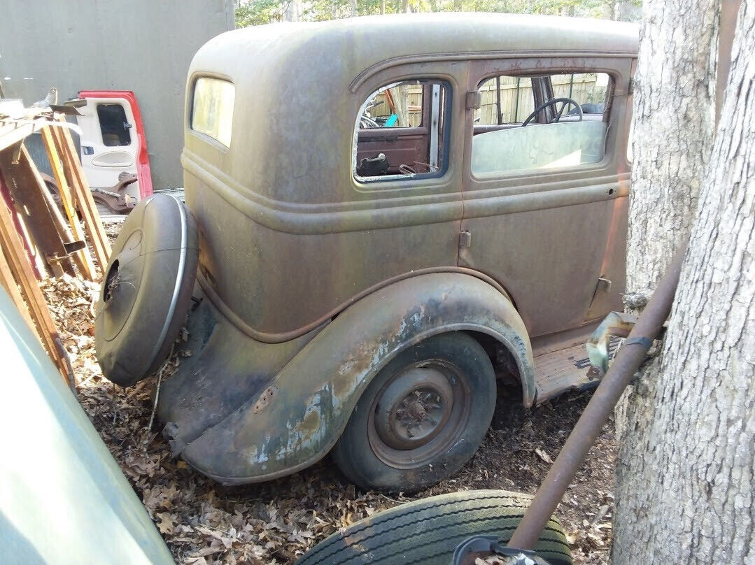 1934 plymouth deluxe pe model