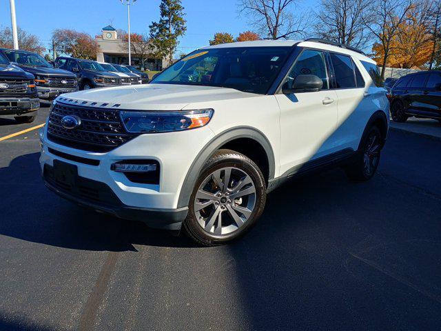 2021 ford explorer xlt