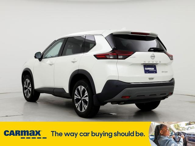2021 nissan rogue sv