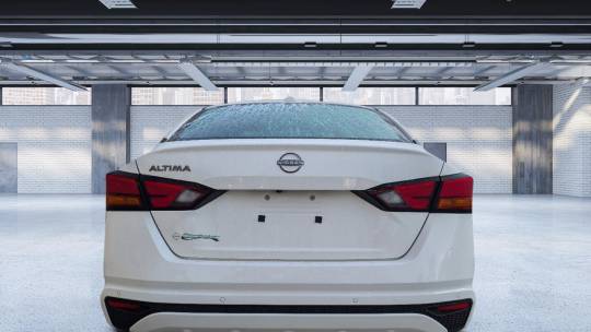 2025 Nissan Altima