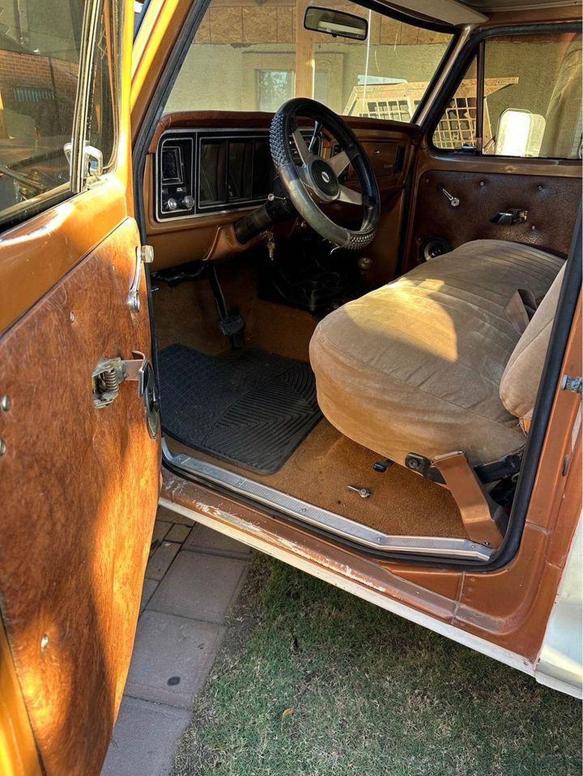 1975 ford f-250