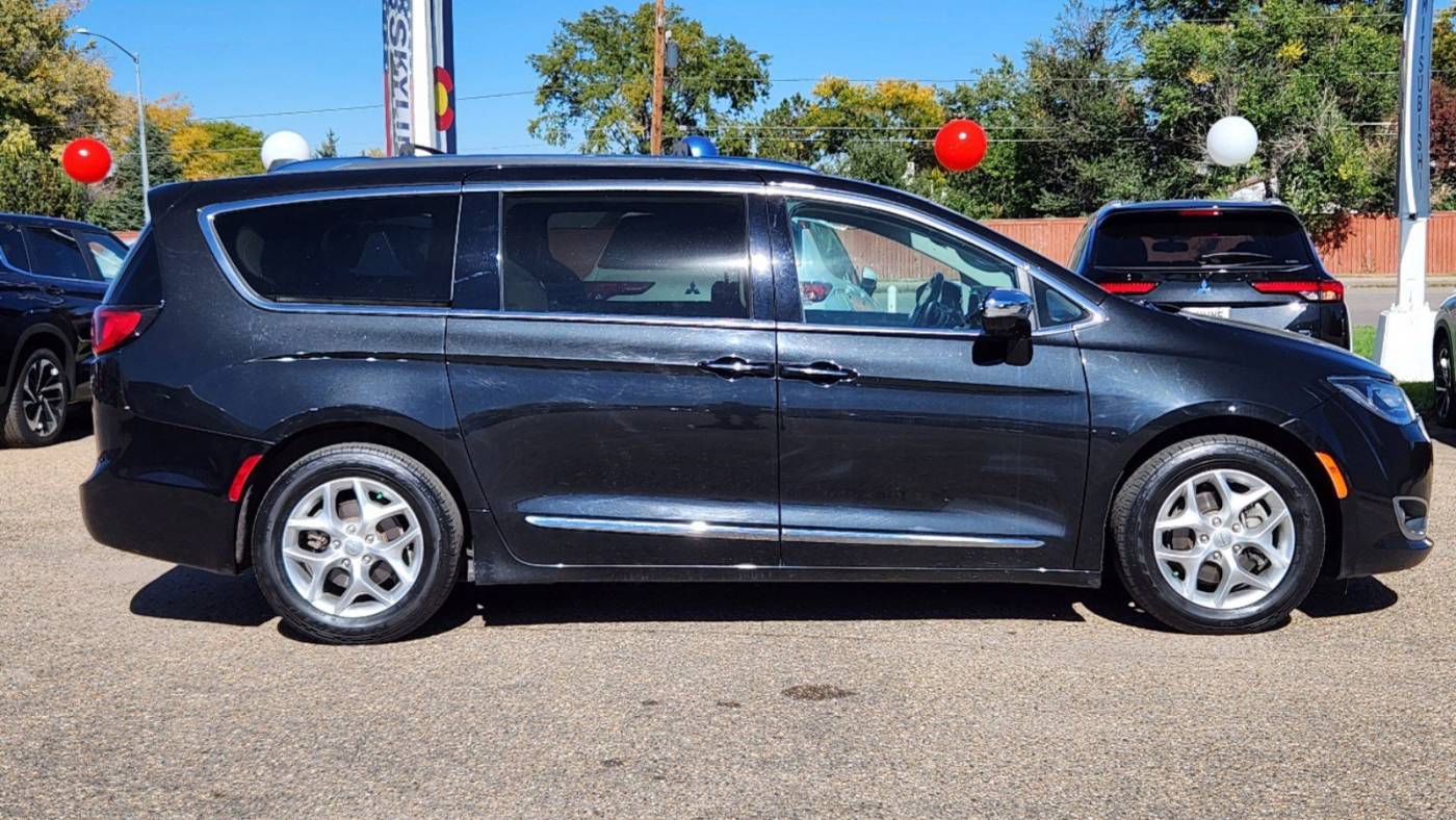 2020 chrysler pacifica limited