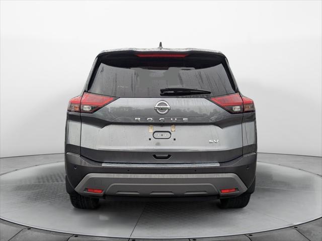 2021 nissan rogue sv