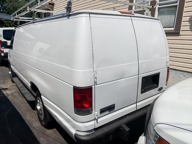 2007 ford e250 base