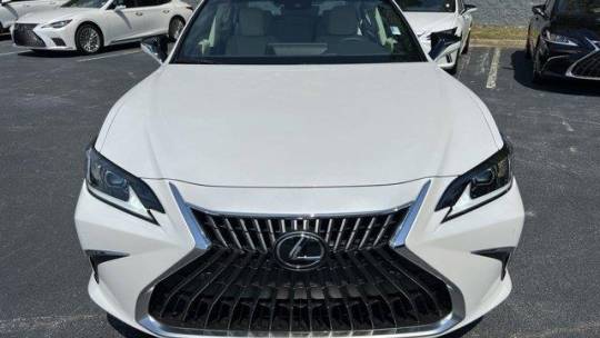2024 Lexus ES